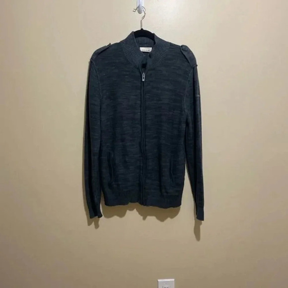 - DKNY men’s zip up sweater - Picture 2 of 8